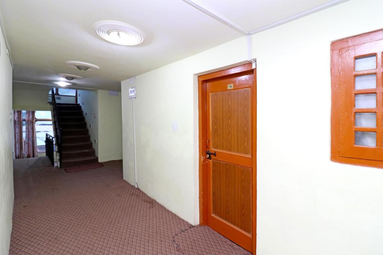 Oyo 18416 Hotel Park Palace Pahalgam Exterior photo