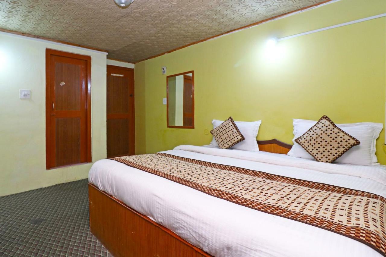 Oyo 18416 Hotel Park Palace Pahalgam Exterior photo