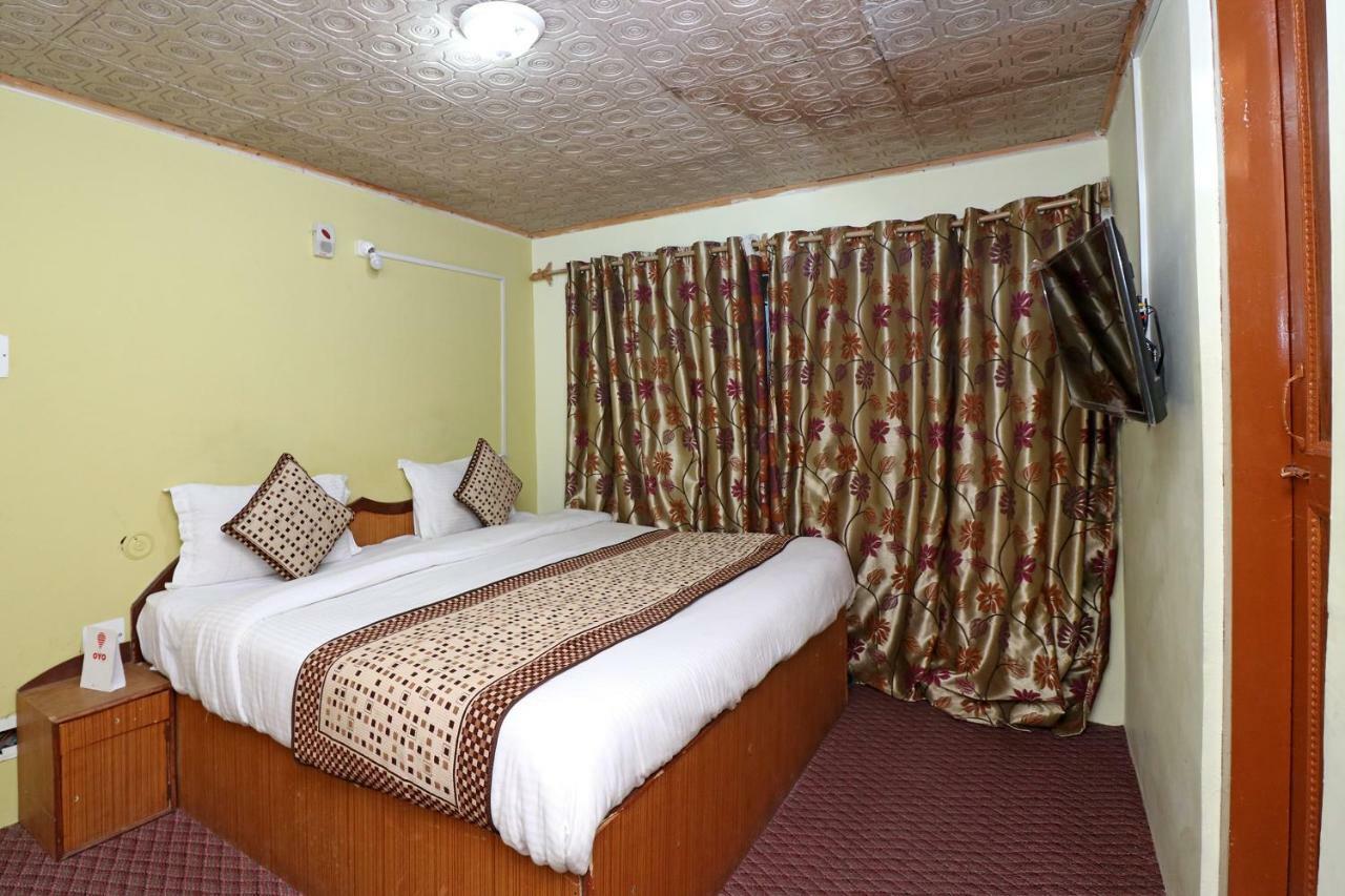 Oyo 18416 Hotel Park Palace Pahalgam Exterior photo